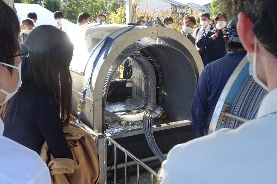 画像：市町村職員への実務研修の様子